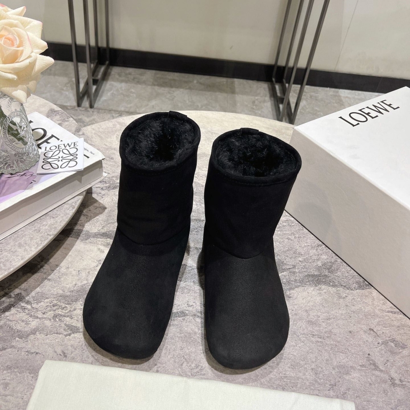 l*ew* boots